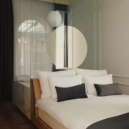 Hotel Blow Up Hall Poznan
