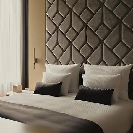 Otel Hotel Blow Up Hall 5*